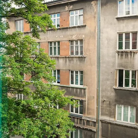 Vistula River Modern By Bookinghost